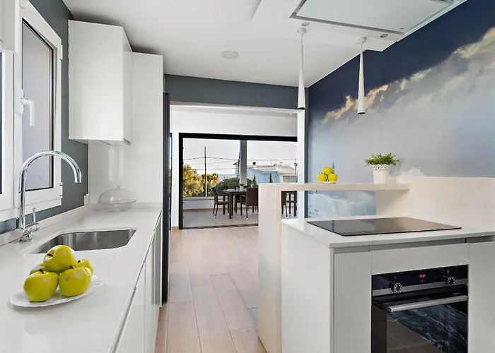 Caterina - * Punta Prima (Menorca)